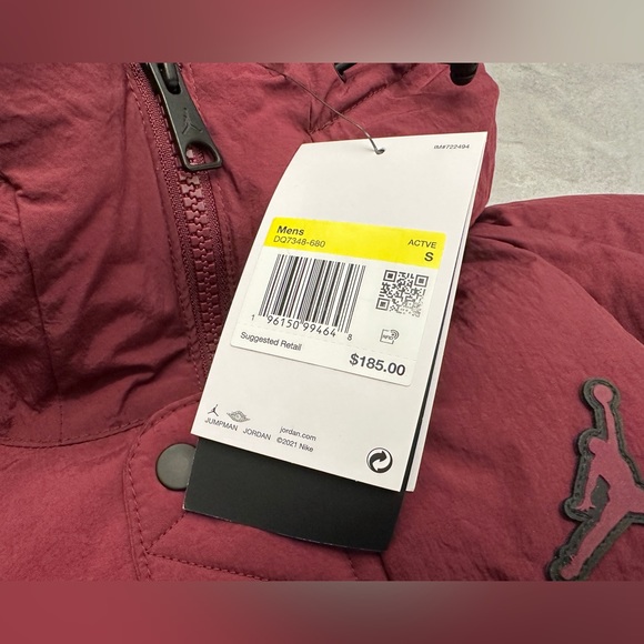Air Jordan Essential Puffer Jacket - Picture 5 of 6